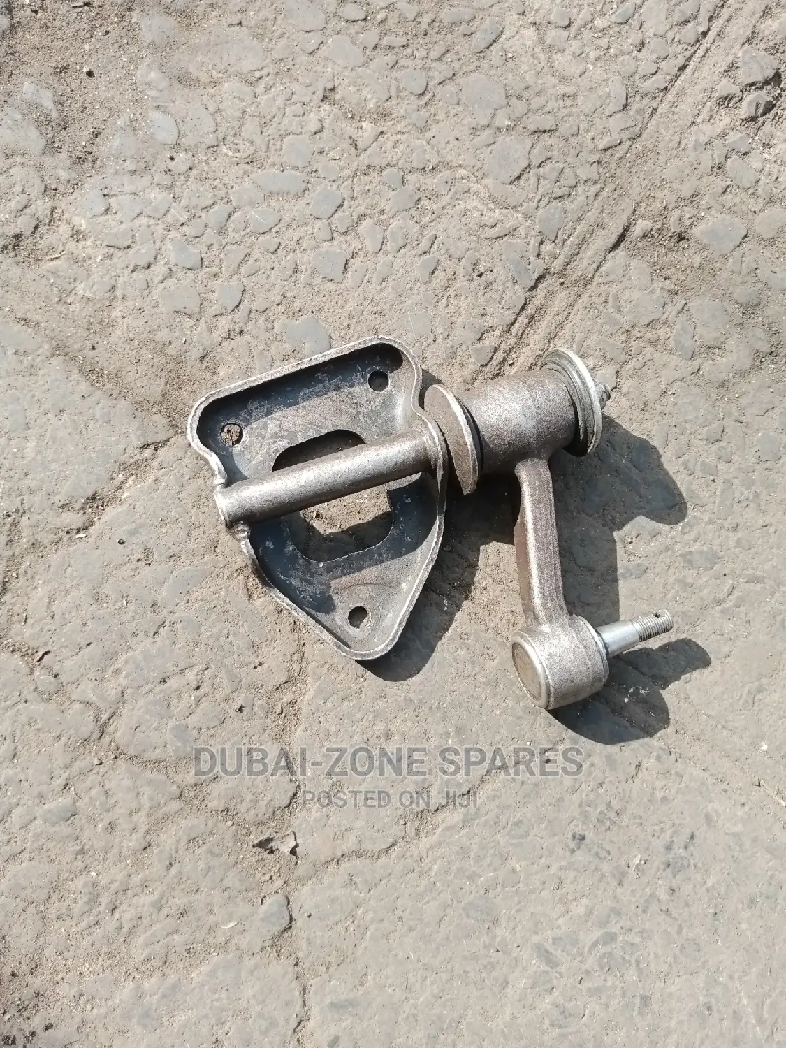 Idle Arm Mitsubishi L200 Old Model 2-Wheel Drive Available.
