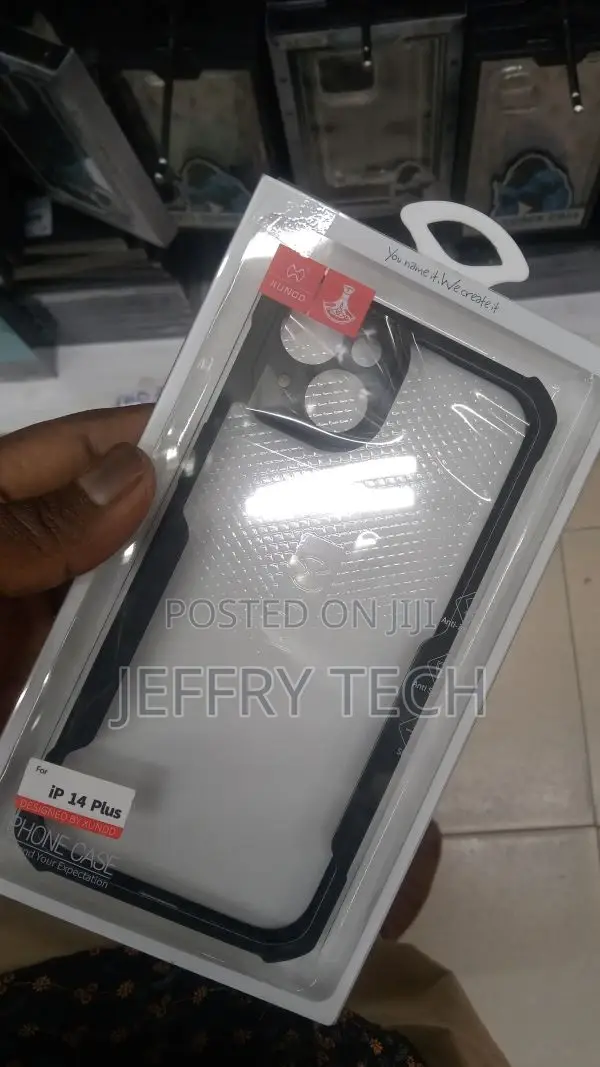 ESR Air Armor Case for Apple iPhone 14 Plus (Black-Clear)