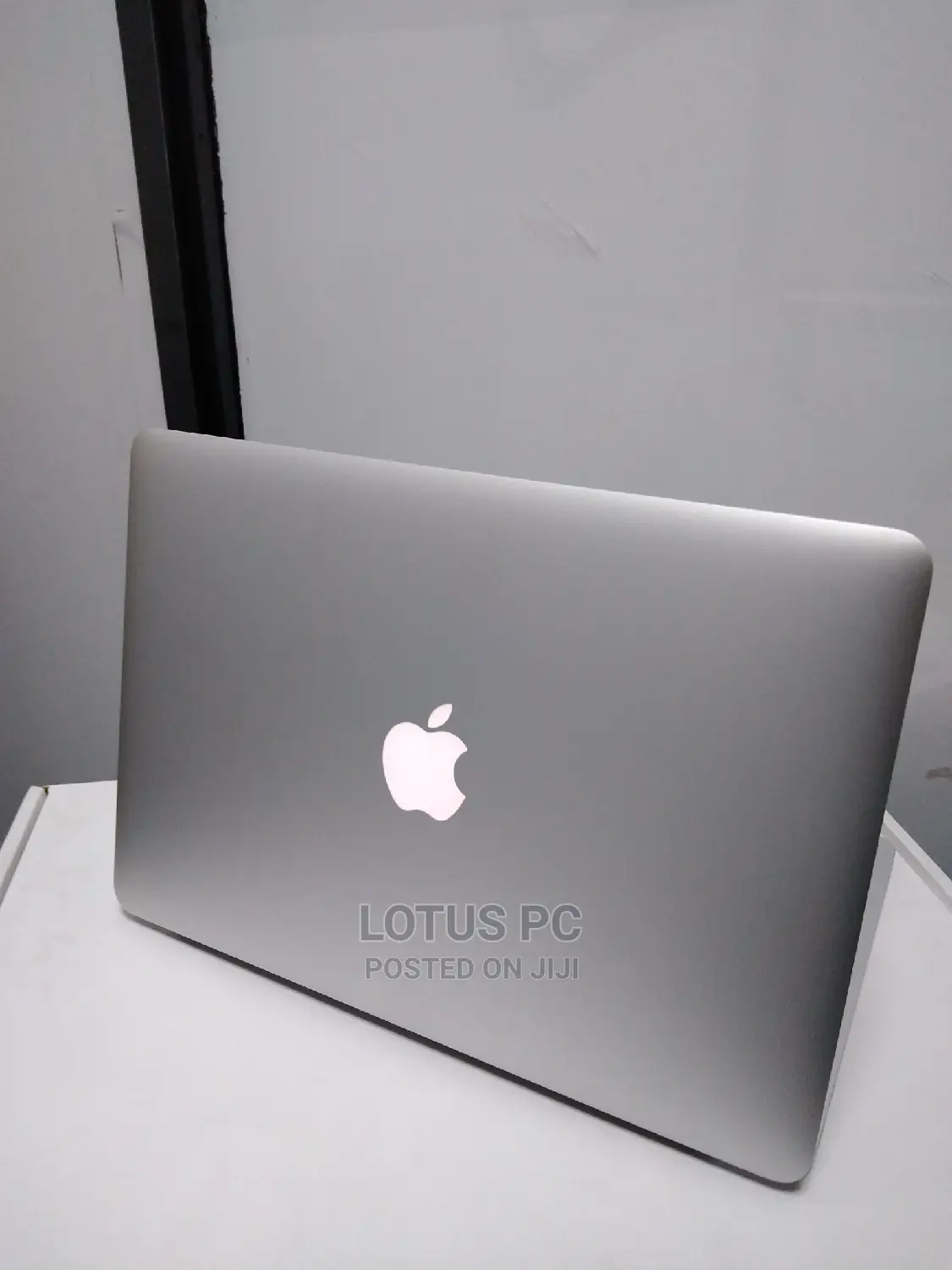 Laptop Apple MacBook Air 2015 8GB Intel Core I5 SSD 256GB