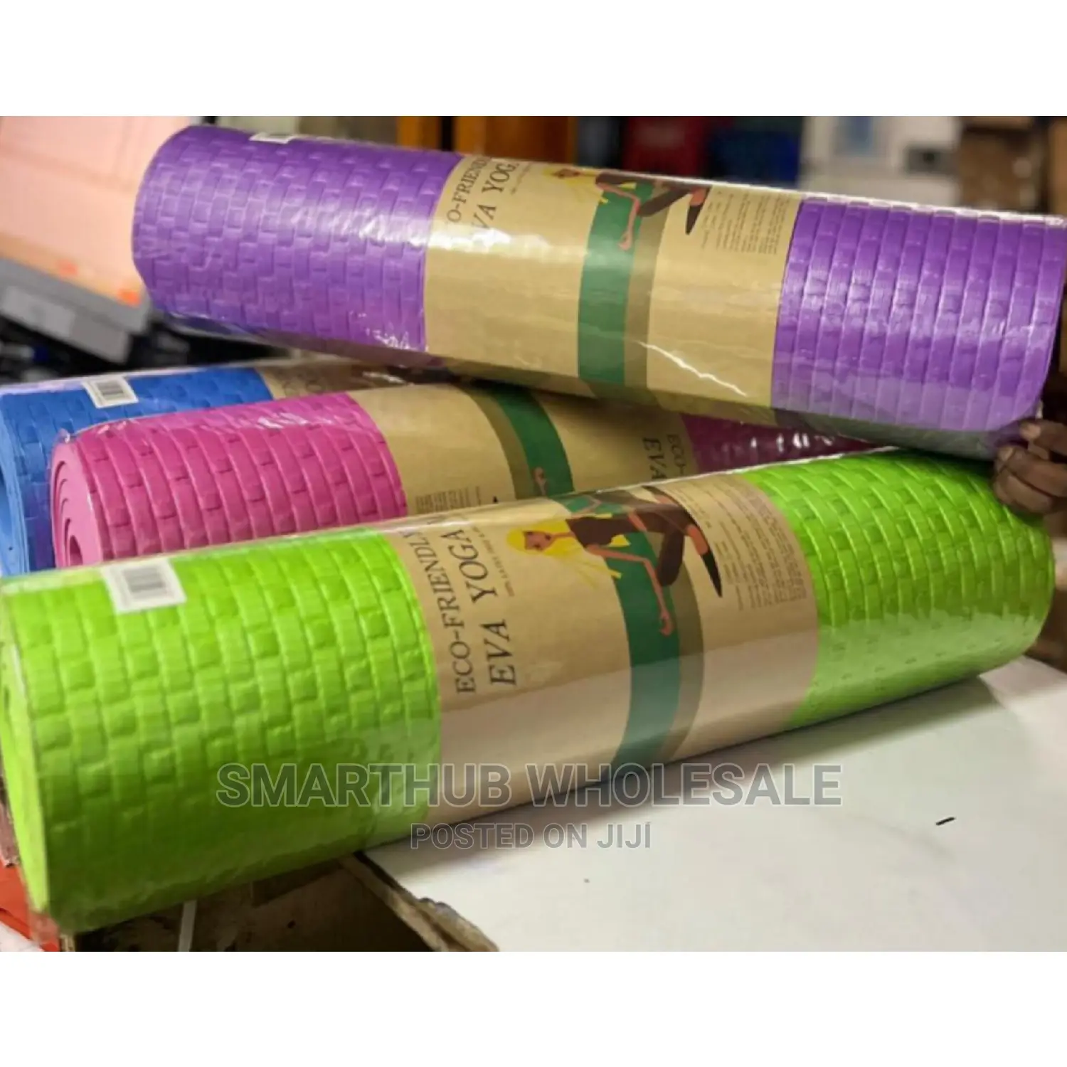 Yoga Mat 70 by 55 by 63 Cm