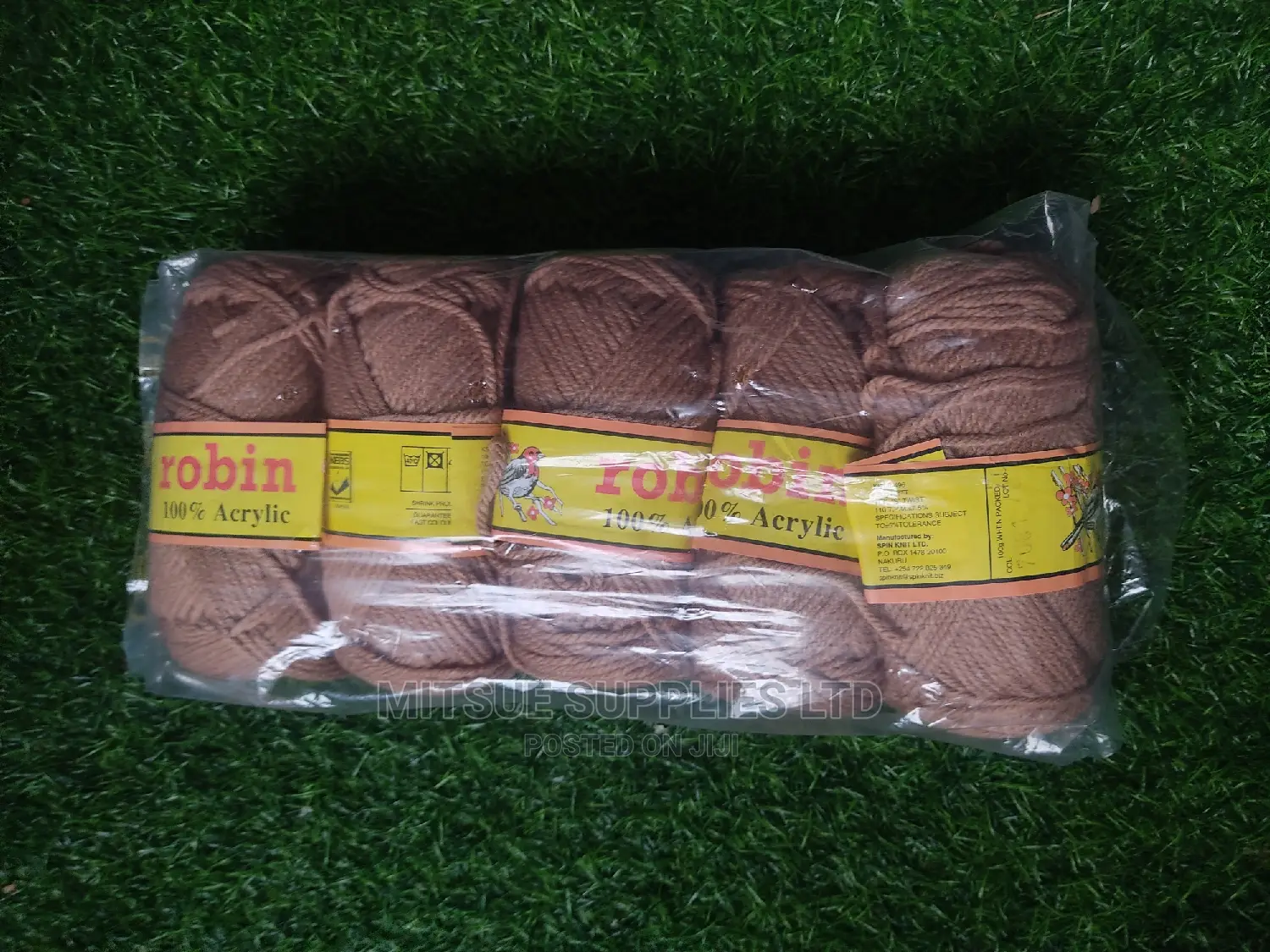 Brown Robin Acyclic Chunky Yarn- Set of 5 Rolls Code 7081