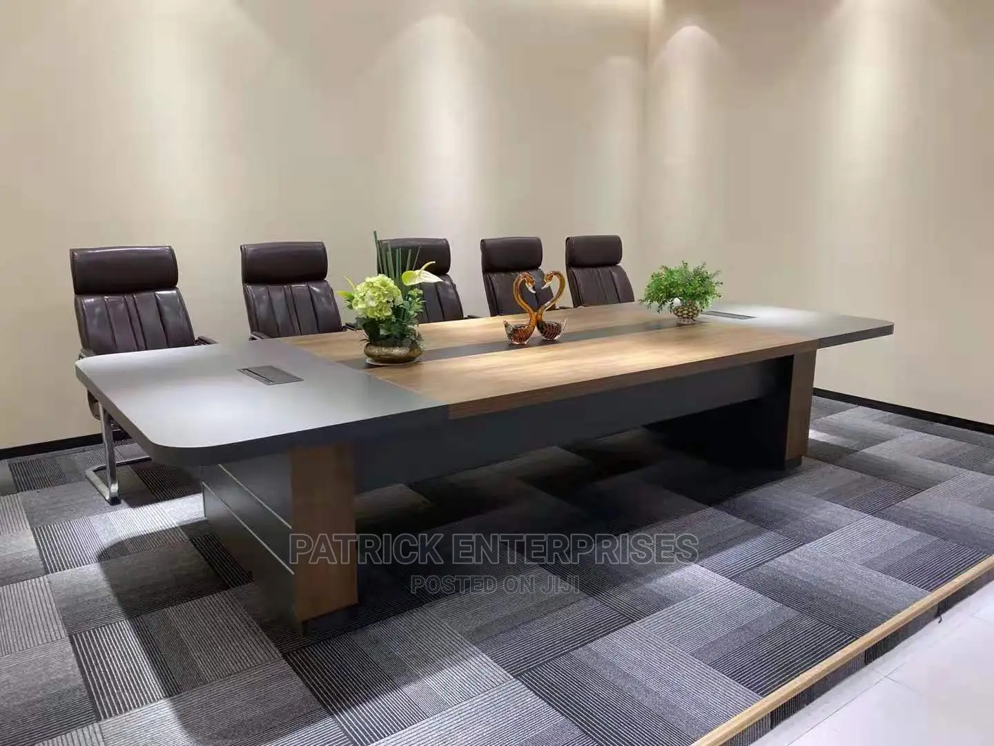 Executive Imported Conference Table 3 MTRS