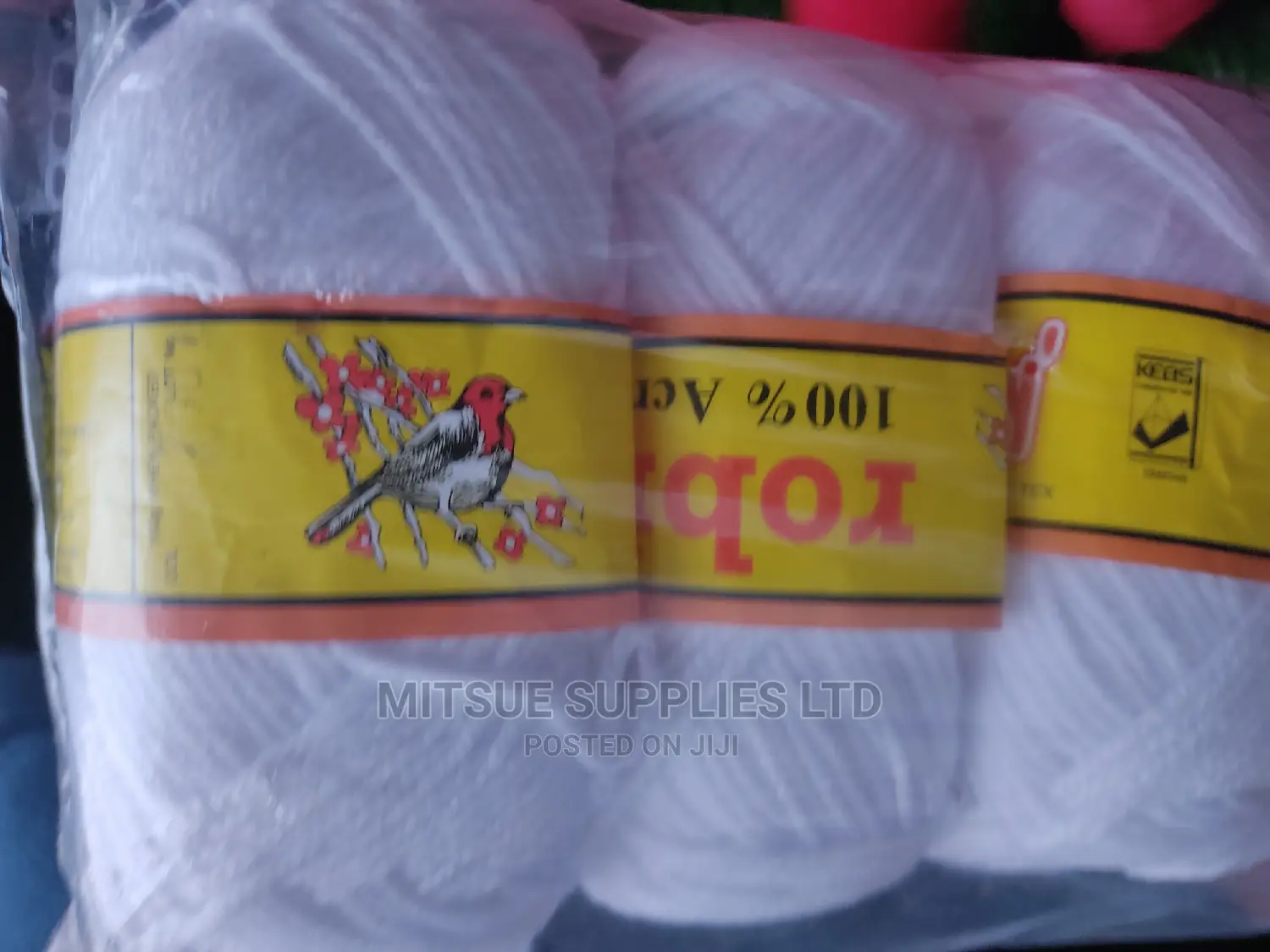 Robin Chunky 3ply White Yarn Packet of 5 Rolls Code 7001