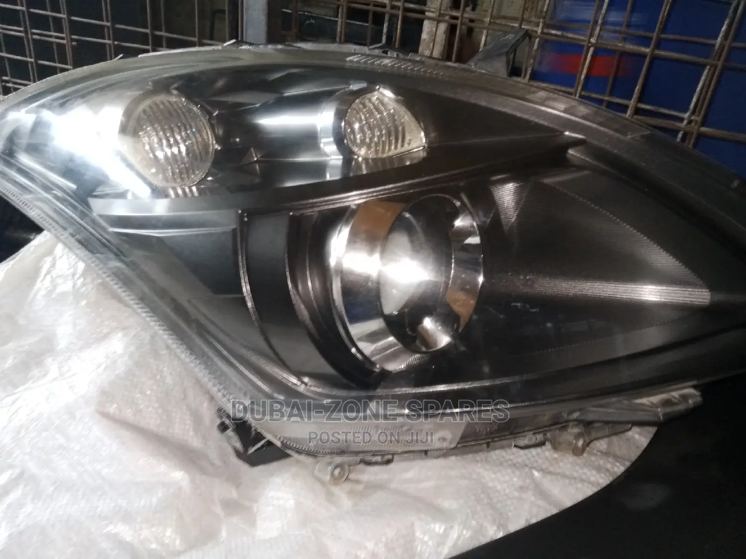 Suzuki Swift Headlight Zenon Model 2014-2021.