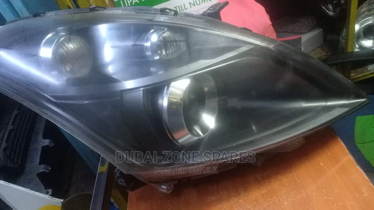 Suzuki Swift Headlight Zenon Model 2014-2021.
