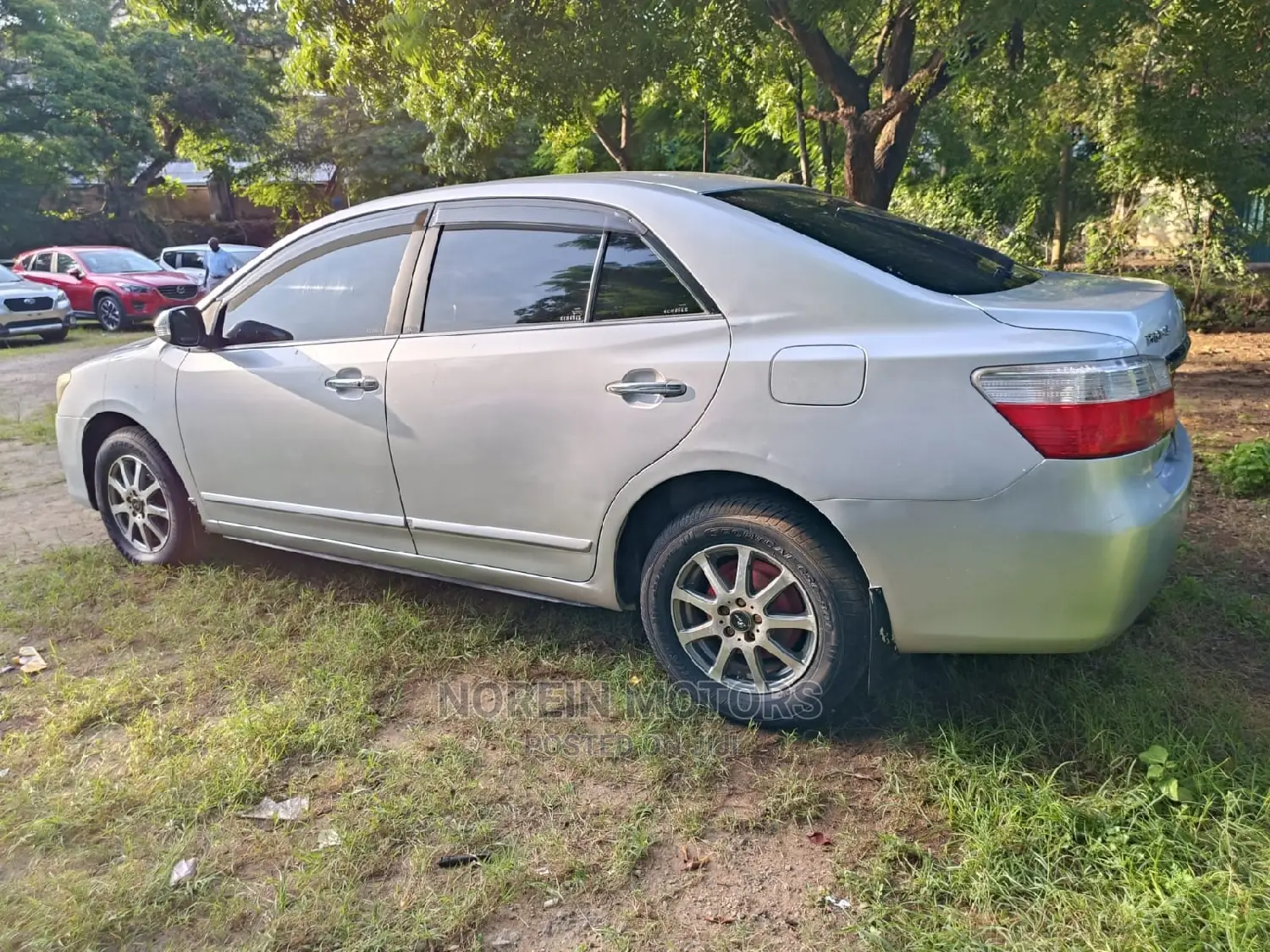 Toyota Premio 2009 Silver