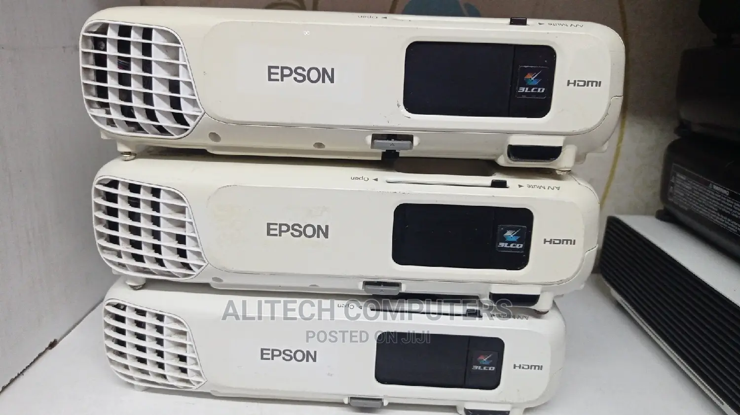 Epson Eb-S18 Projector