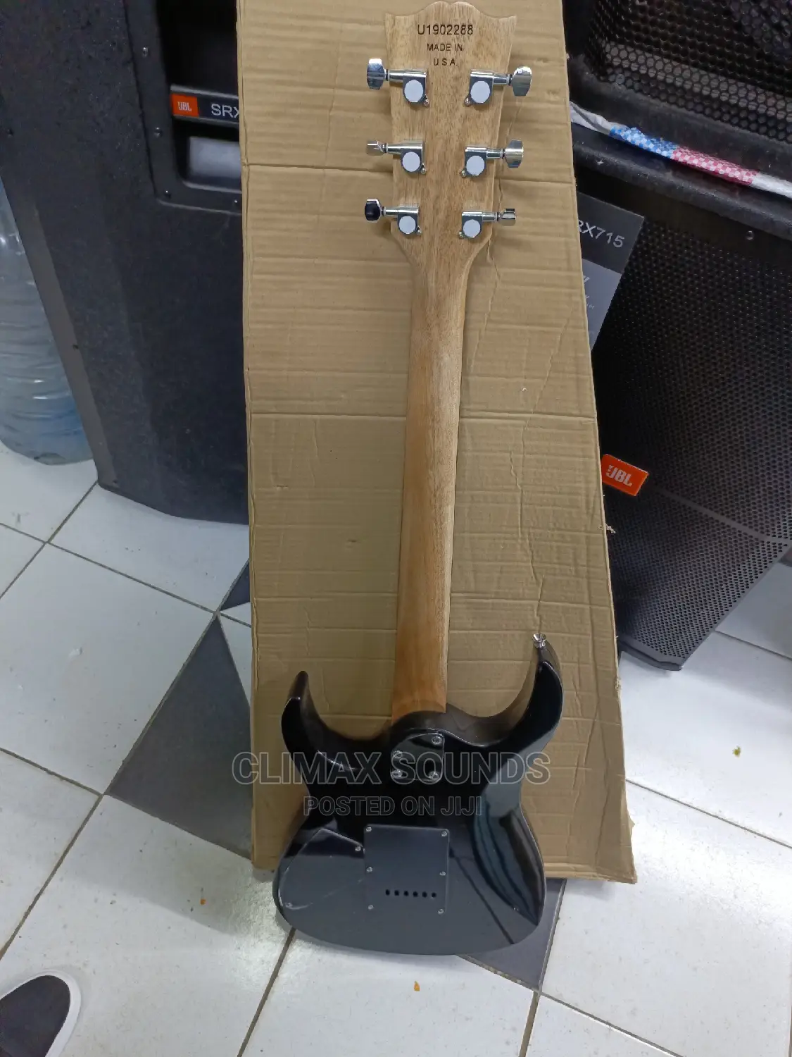 Electric Solo Guitar Gibsonys