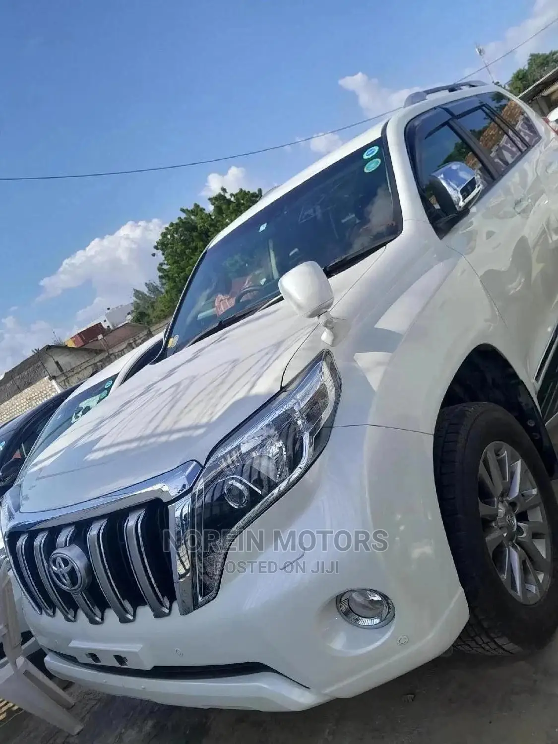 Toyota Land Cruiser Prado 2016 White