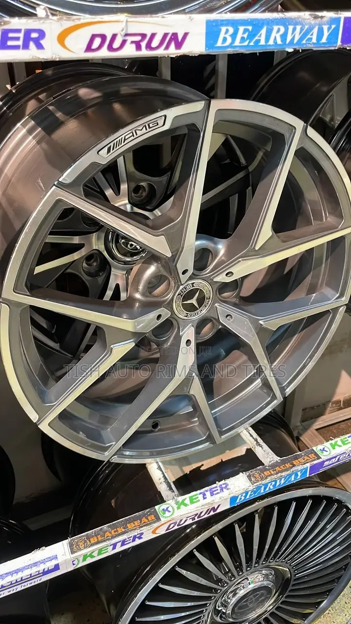 Gey Silver AMG Mercedes Benz 18 Inch Rims Set