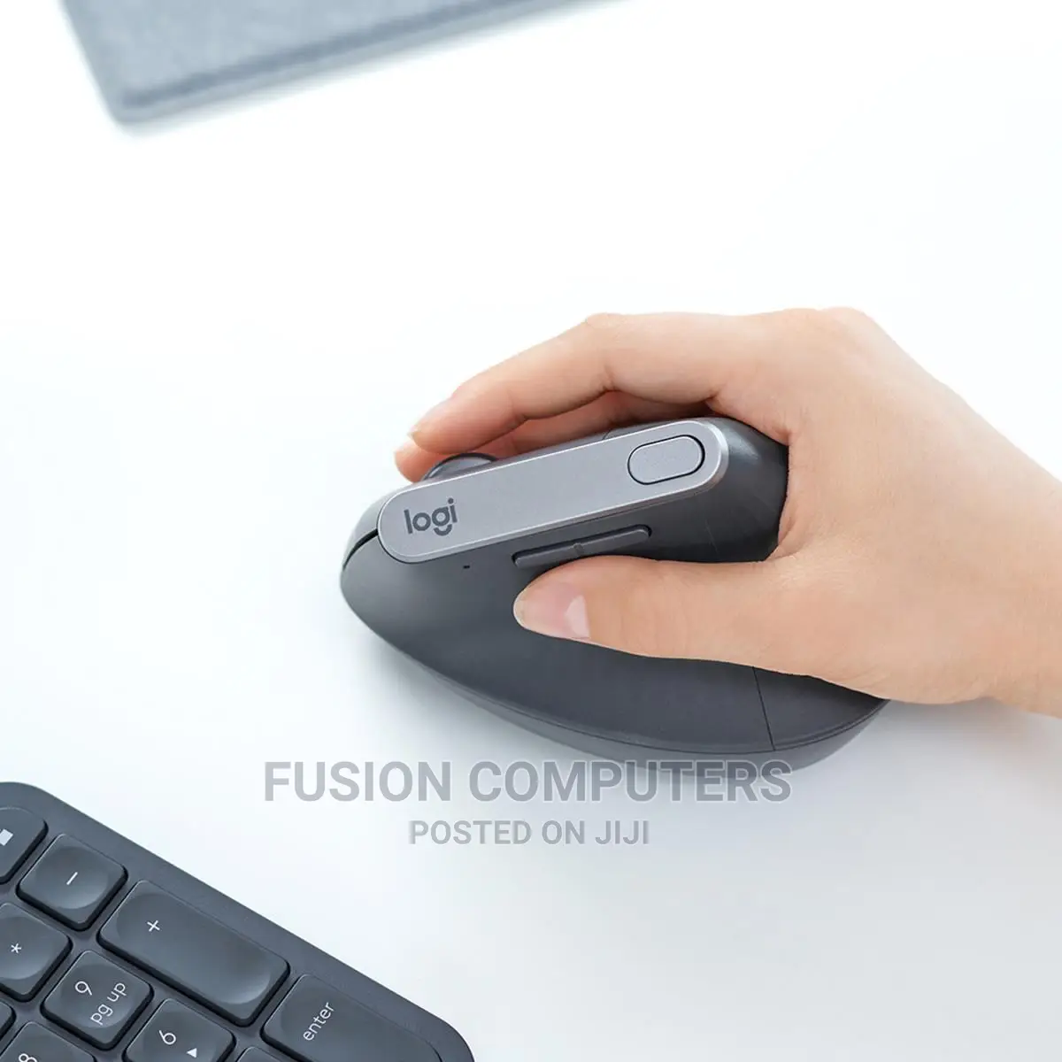 LOGITECH Mx Vertical Ergonomic Wireless Mouse