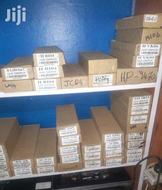 Laptops Battries Available With Warranty