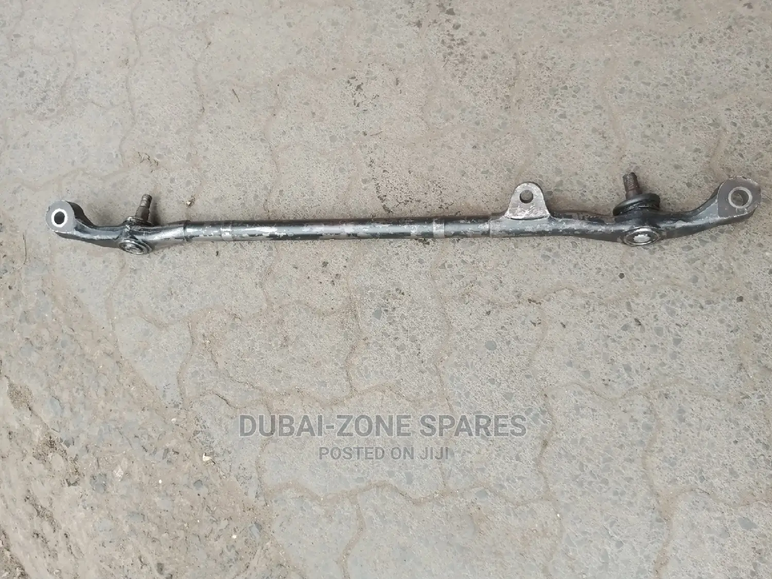 Track Rod/Centre Rod/Main Tie Rod Isuzu Tava 2 4wheel Drive.