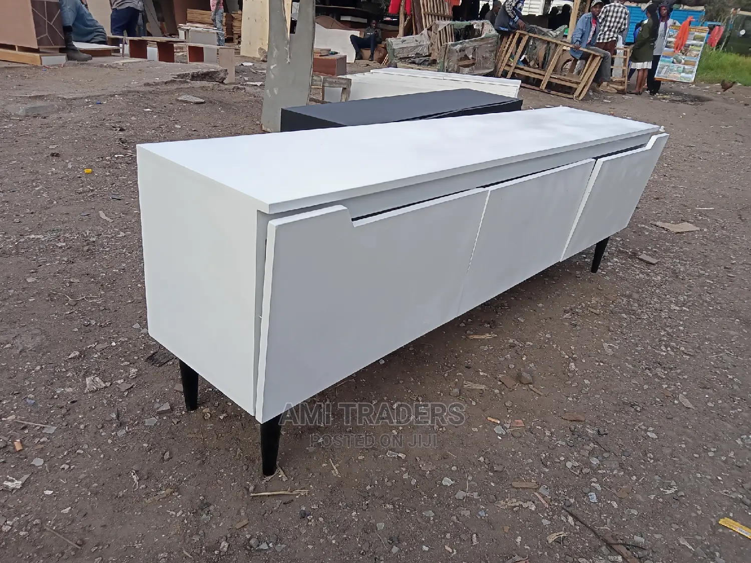 White Tv Stand (6ft)