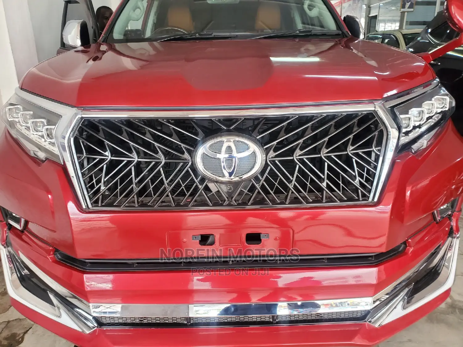 Toyota Land Cruiser Prado 2017 Red