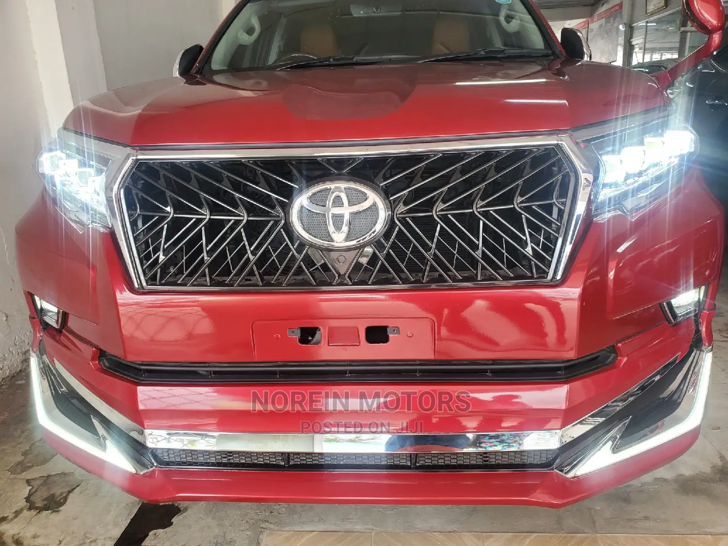 Toyota Land Cruiser Prado 2017 Red