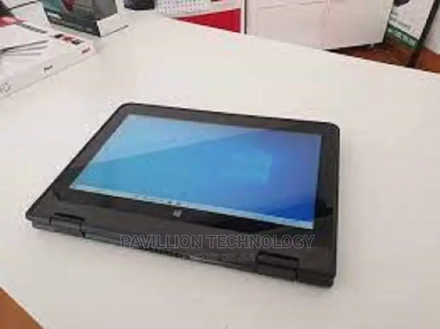Laptop Lenovo Yoga 11e 4GB Intel Celeron HDD 500GB