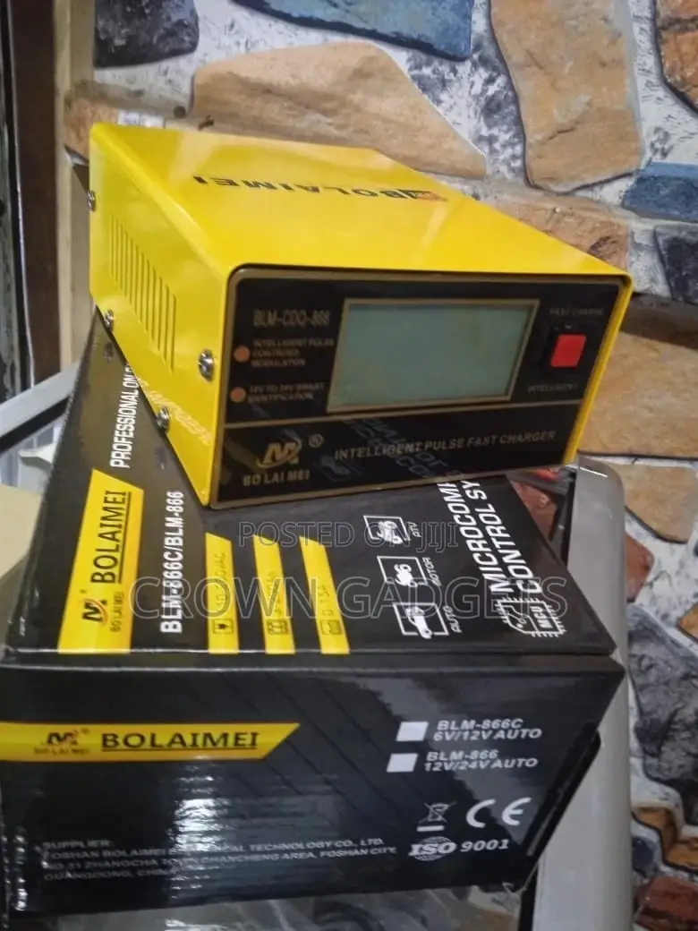Car Battery Charger 150v--250v to 12V 10A Smart Fast Power