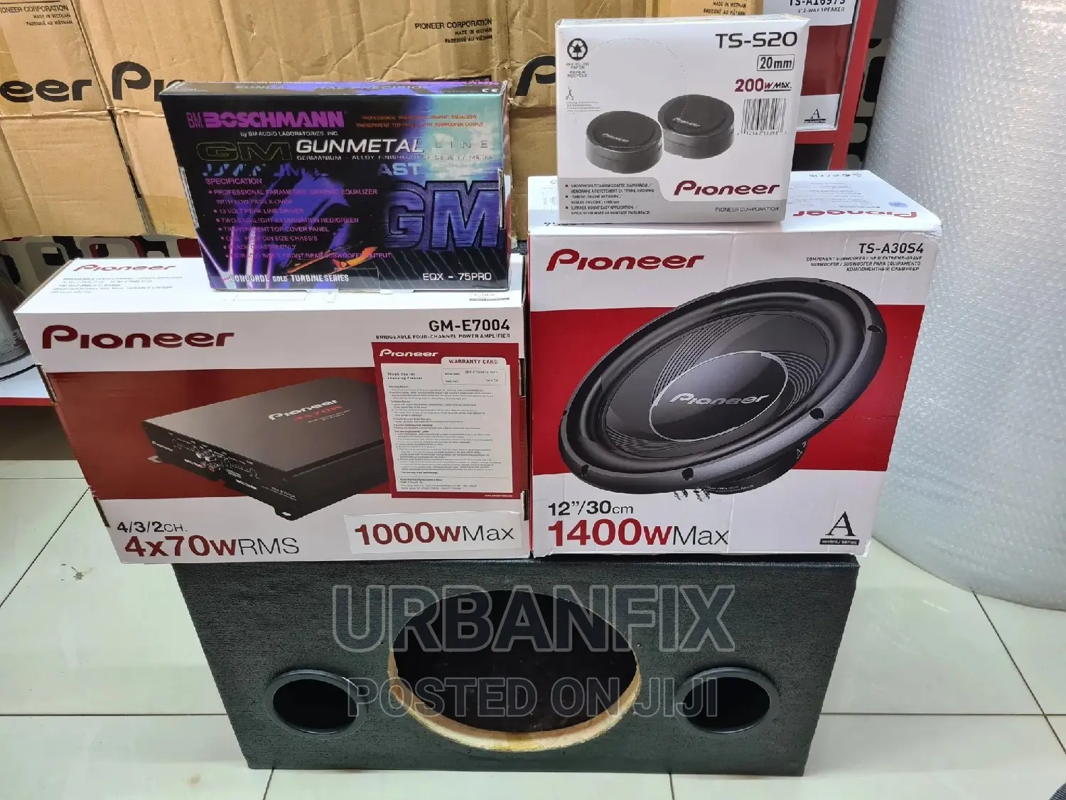 Complete Pioneer 1000 Watts Car Audio Music System