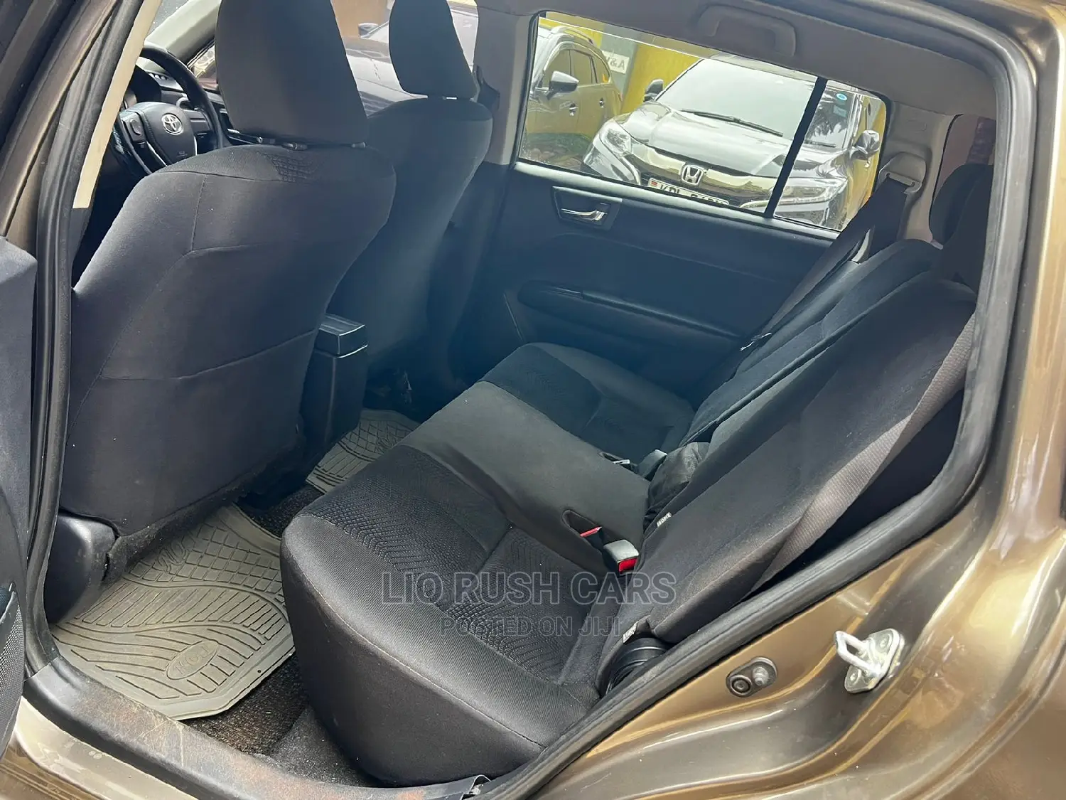 Toyota Corolla Fielder 2014 Gray