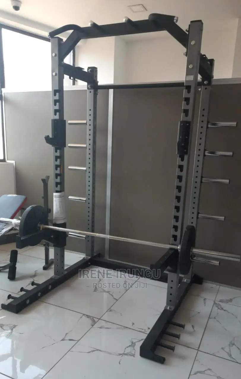 Squat Rack Commercial, Pull Up