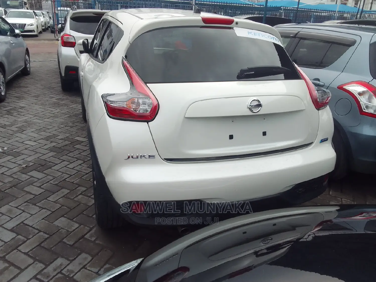 Nissan Juke S FWD 2016 White