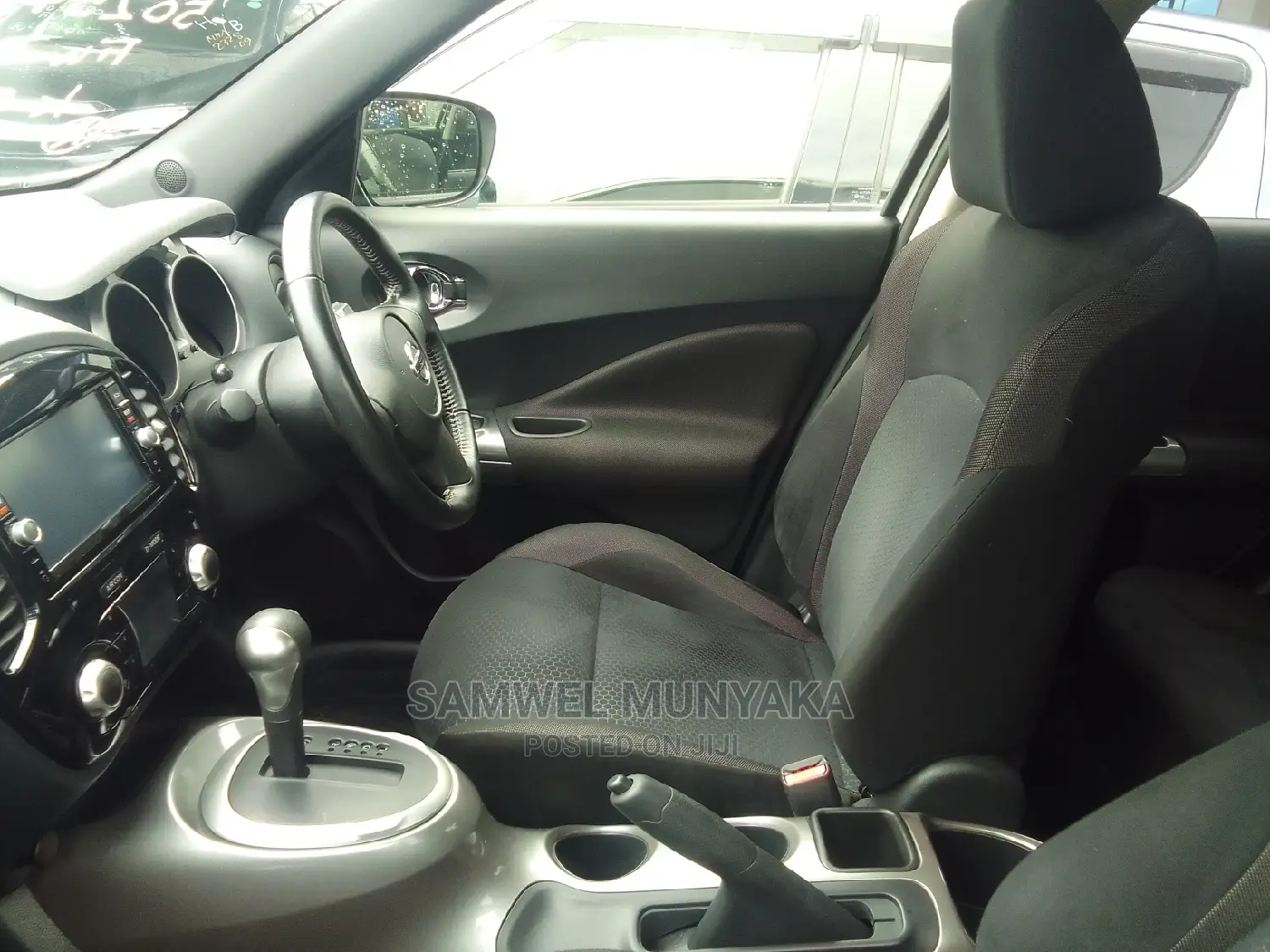 Nissan Juke S FWD 2016 White