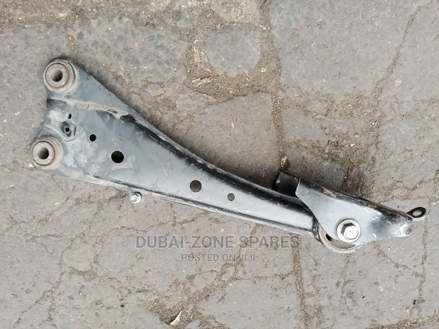 Rear Arms Vanguard, Harrier, Lexus, Rumion, Mark X, Alphard,