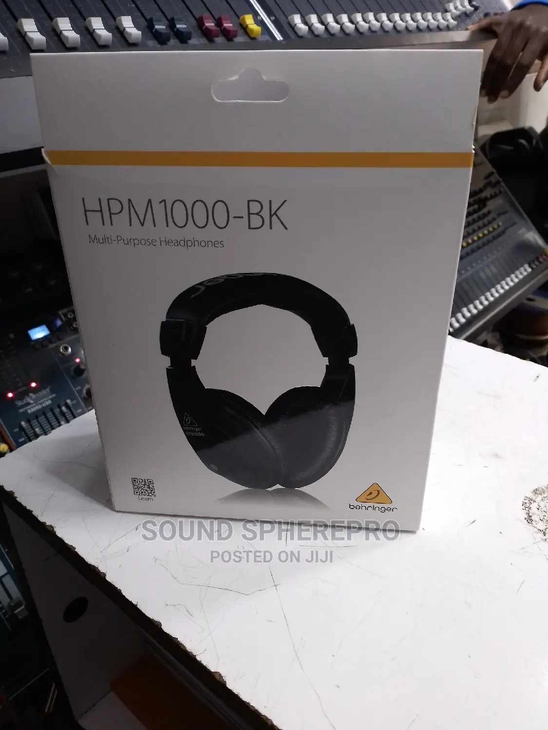 Beringer HPM 1000 Black Headphones