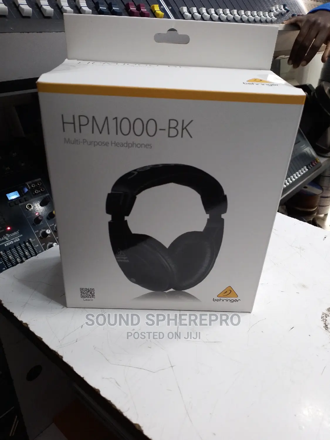 Beringer HPM 1000 Black Headphones