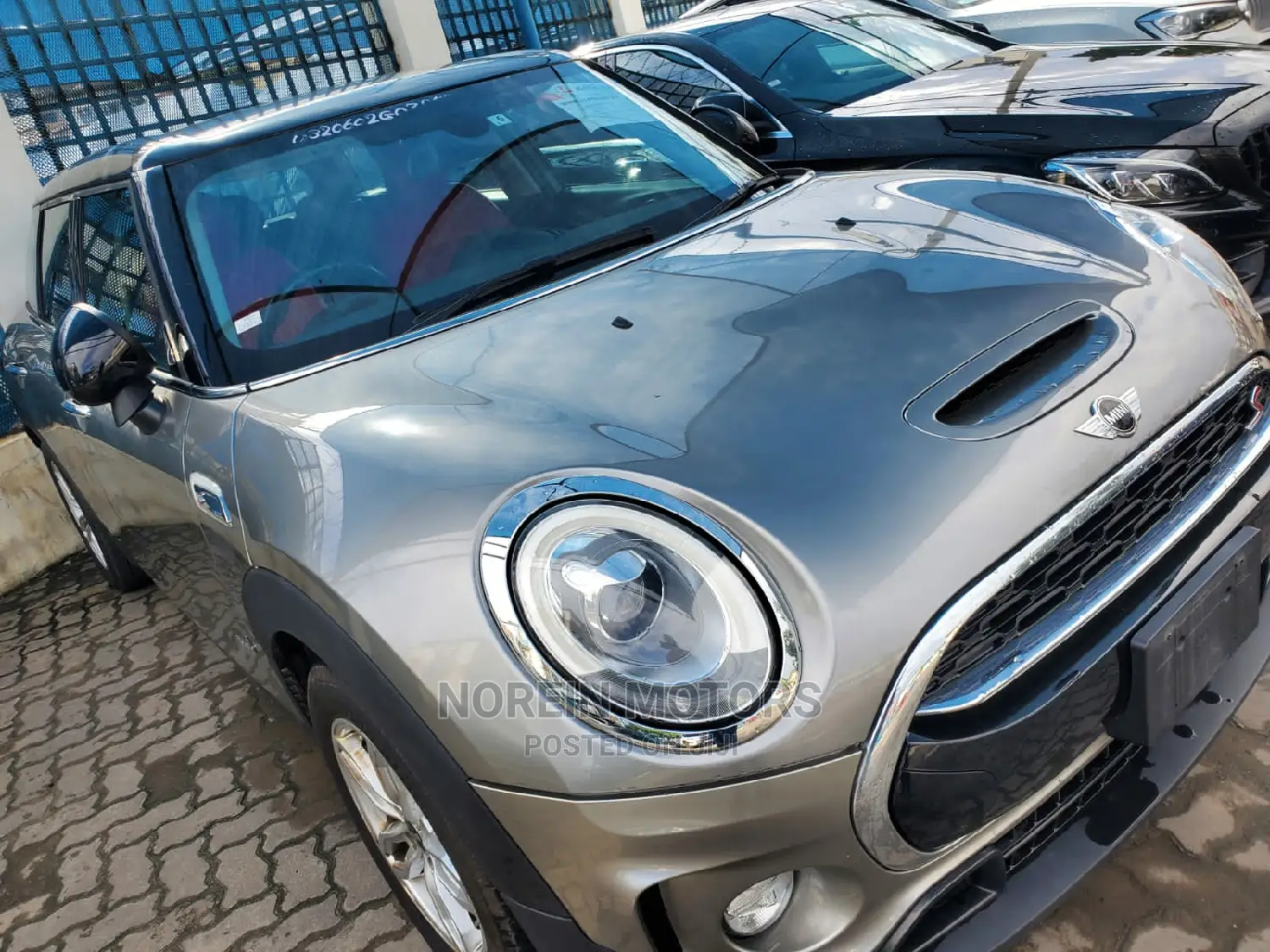 Mini Countryman 2017 Gold