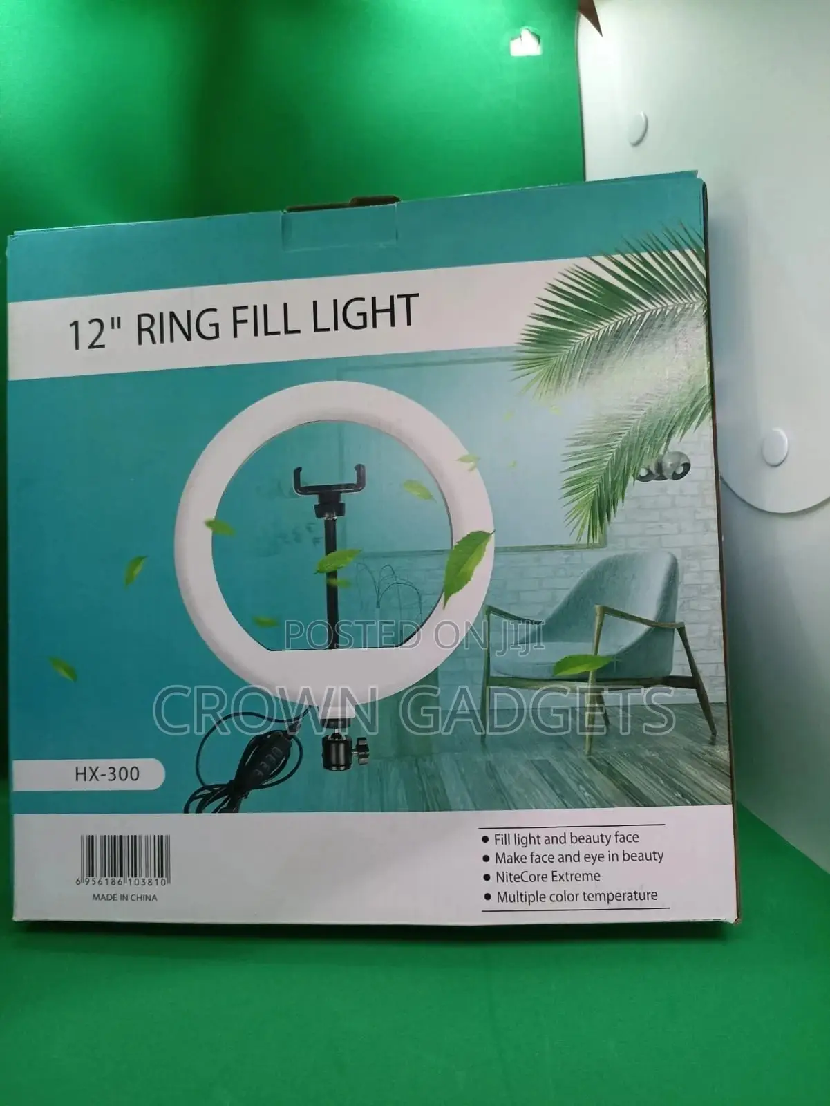 12" Dimmable USB Ring Light for Smartphones With Remote
