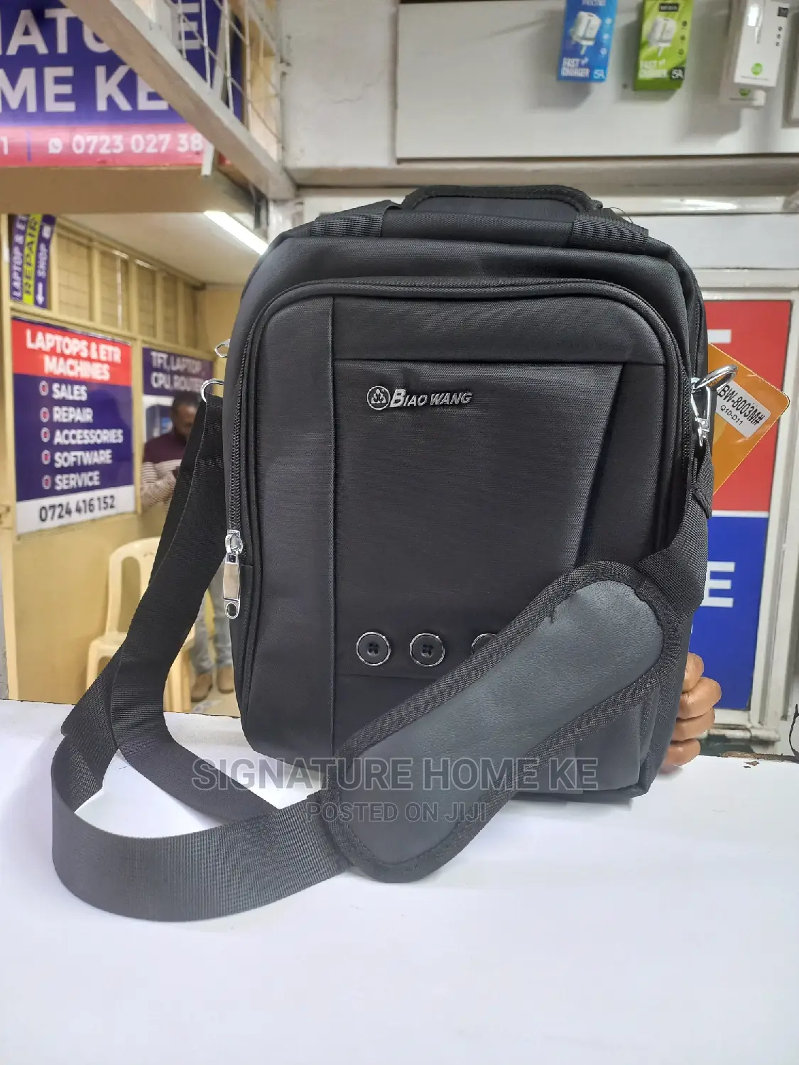 Biaowang Shoulder Bags