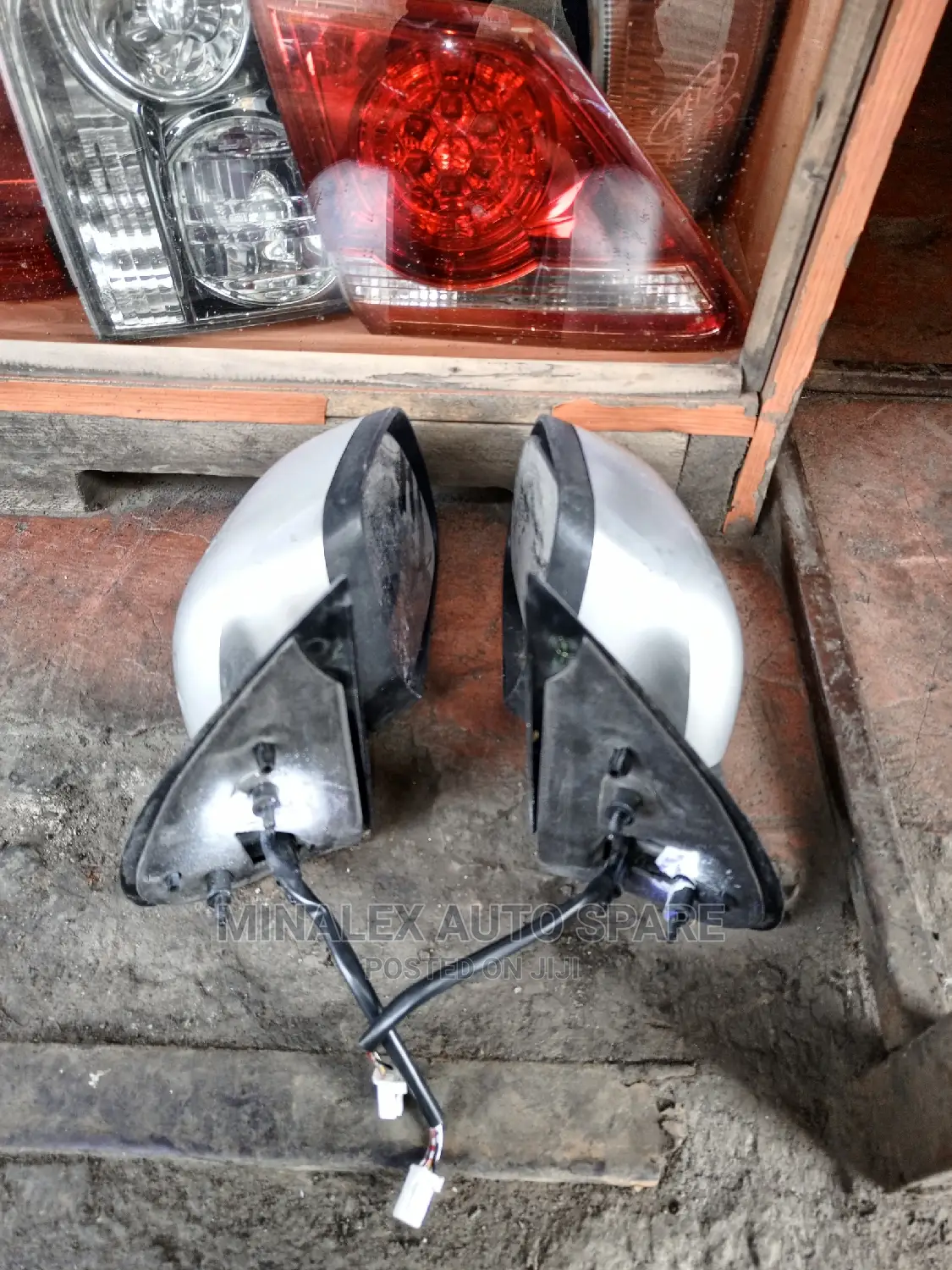 Nissan March Sidemirrors 08/13 Model