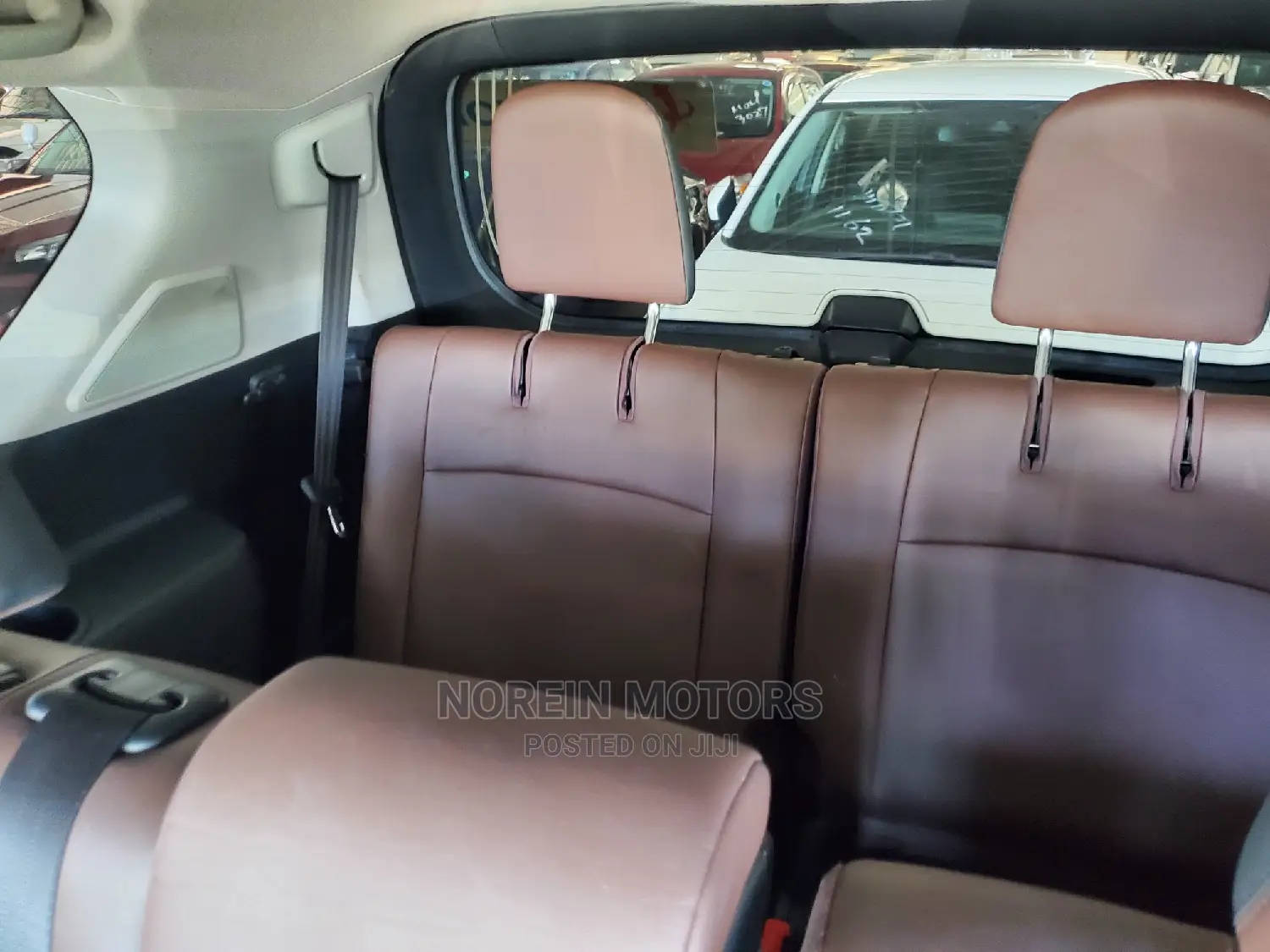 Toyota Land Cruiser Prado 2016 Pearl