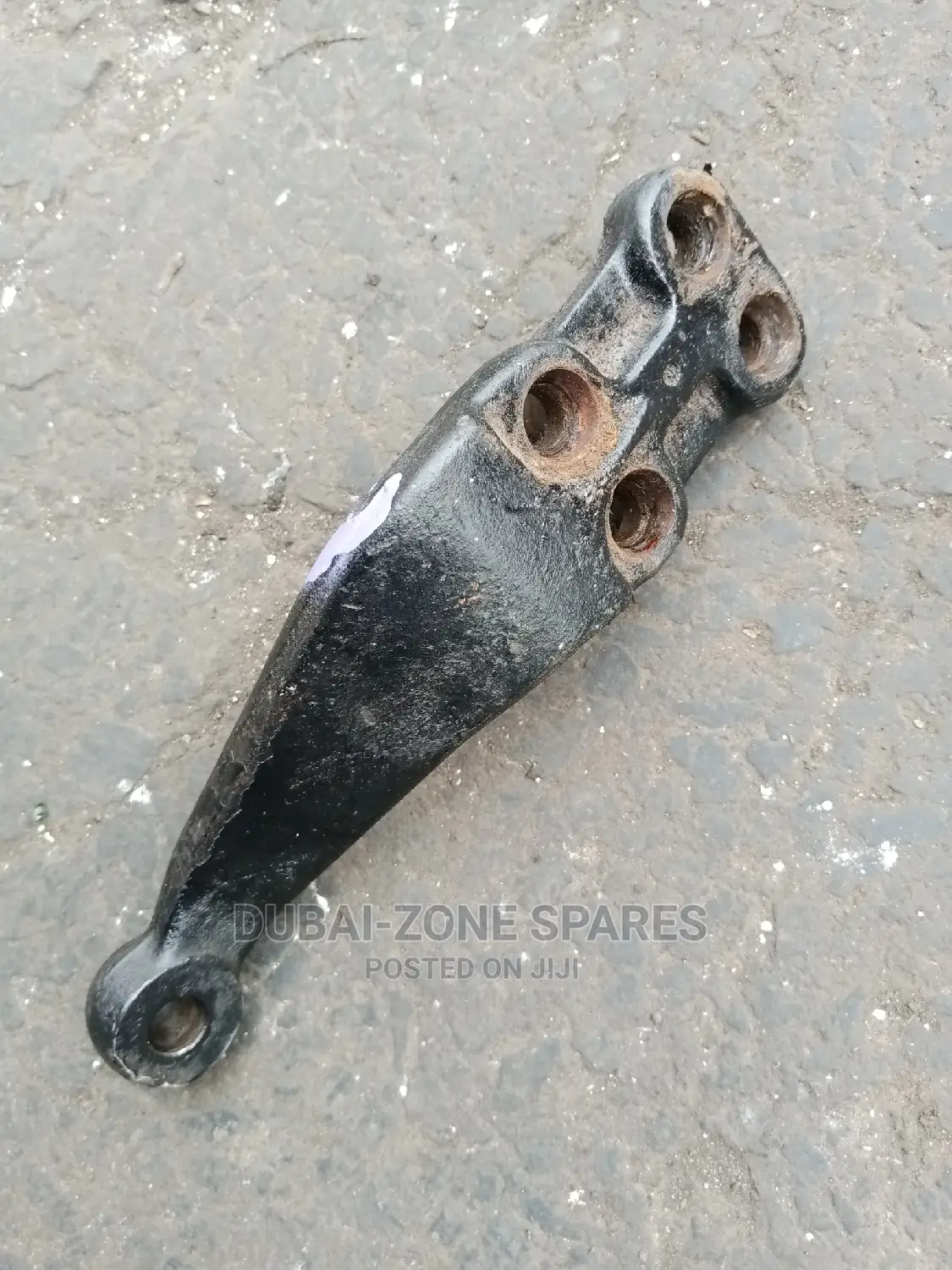 Toyota Land Cruiser J75,J79 Prado Box Knuckle Arm Available.
