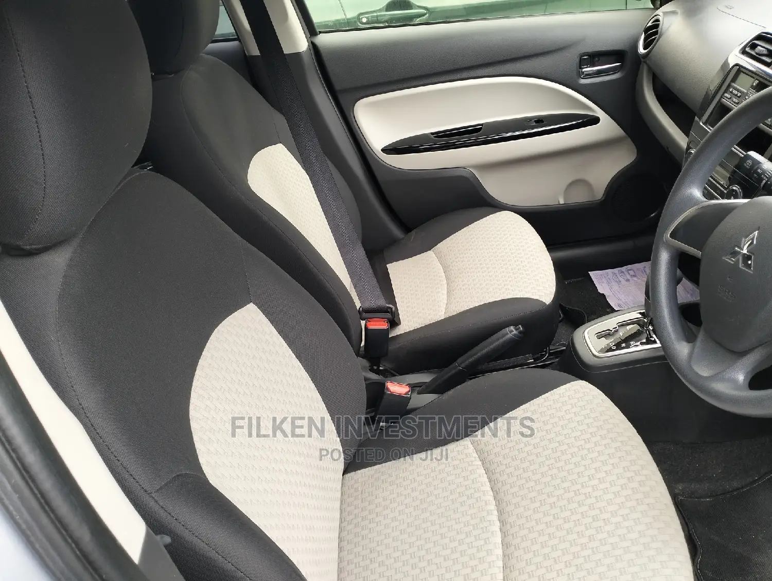Mitsubishi Mirage 2016 Silver