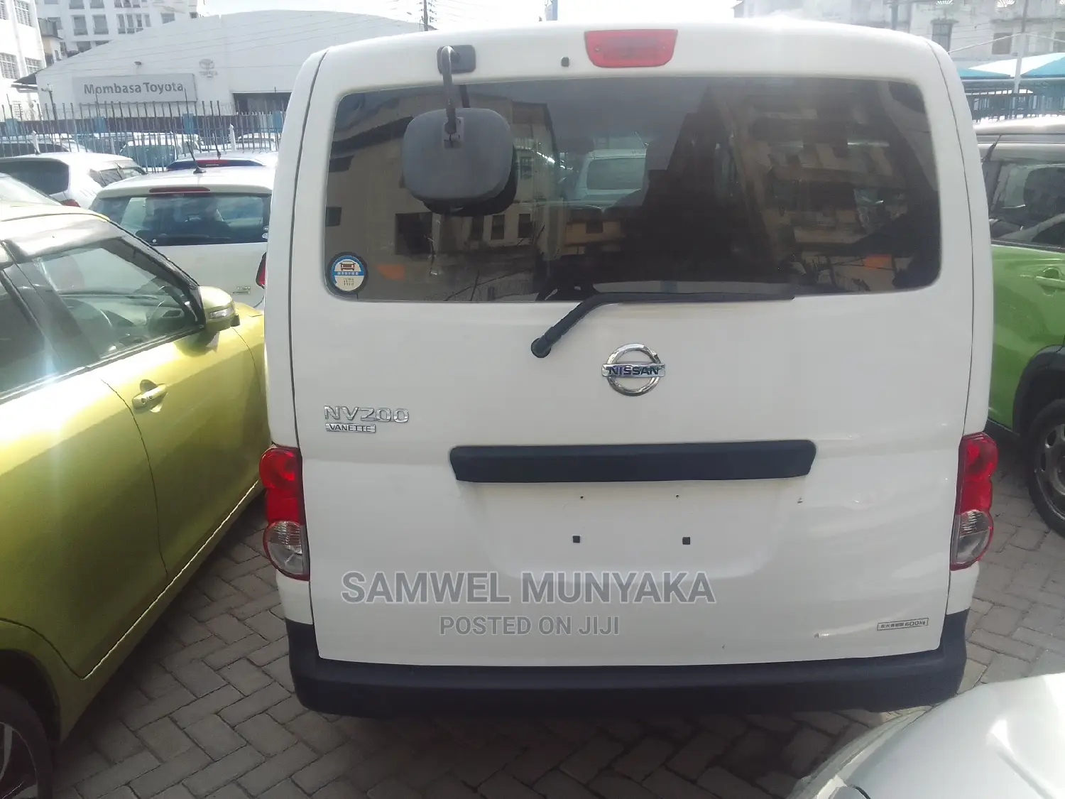 Nissan NV200 SV 2016 White