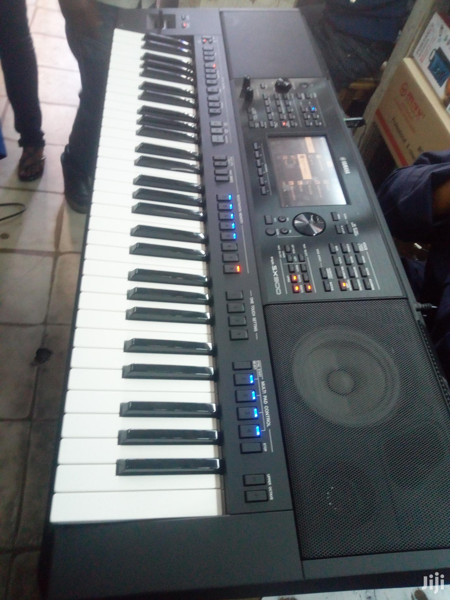 PSR-Sx 920 Yamaha Keyboard