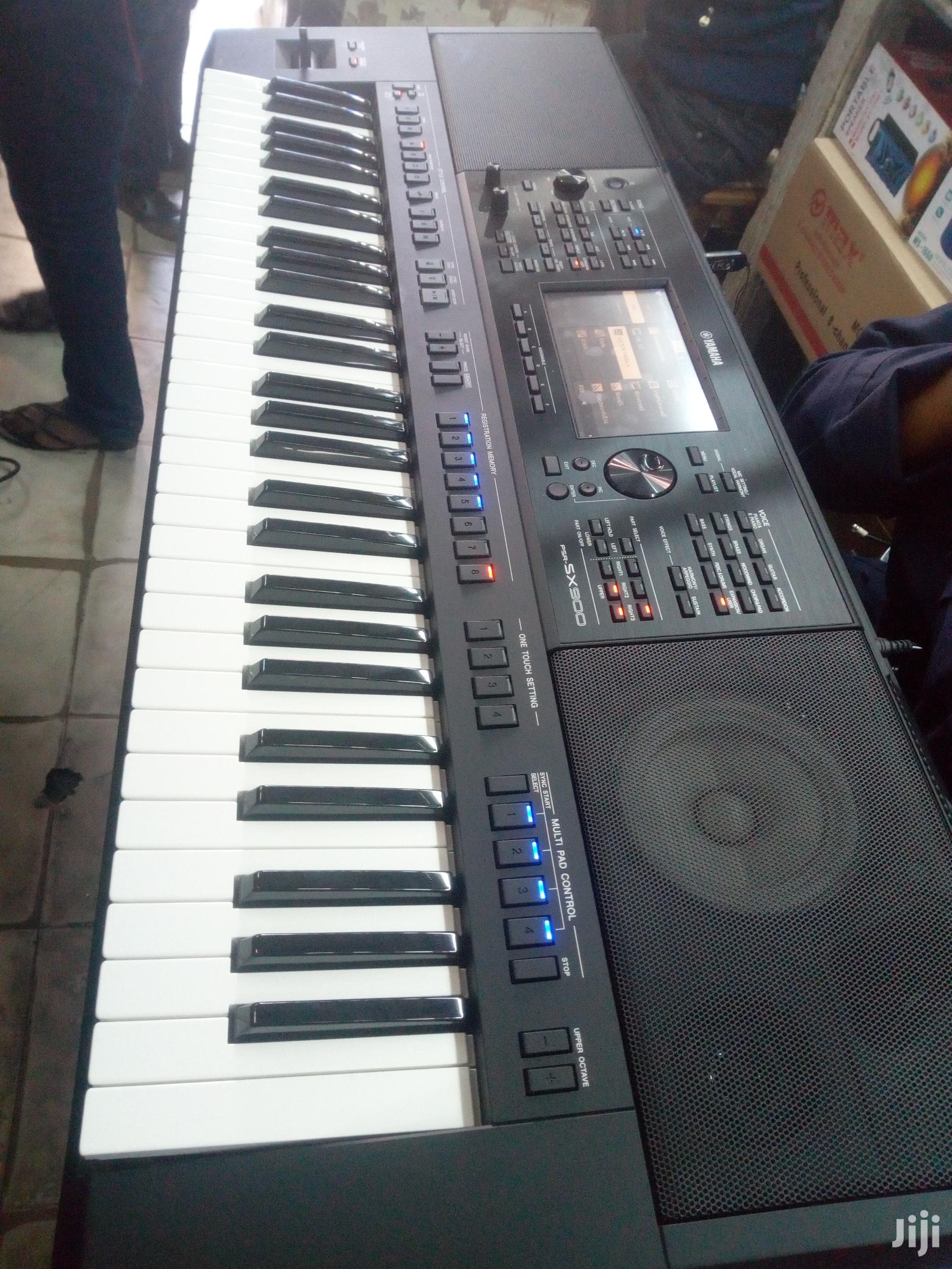 PSR-Sx 920 Yamaha Keyboard
