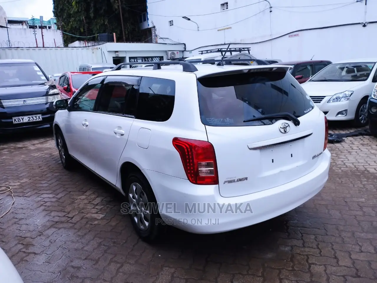 Toyota Corolla Fielder 2012 Pearl