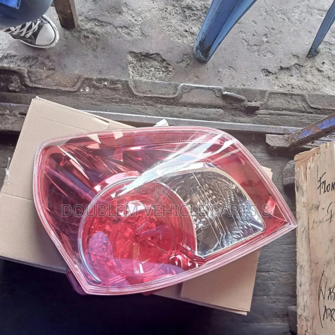 Tail Lamp Toyota Ractis 2010 Clear
