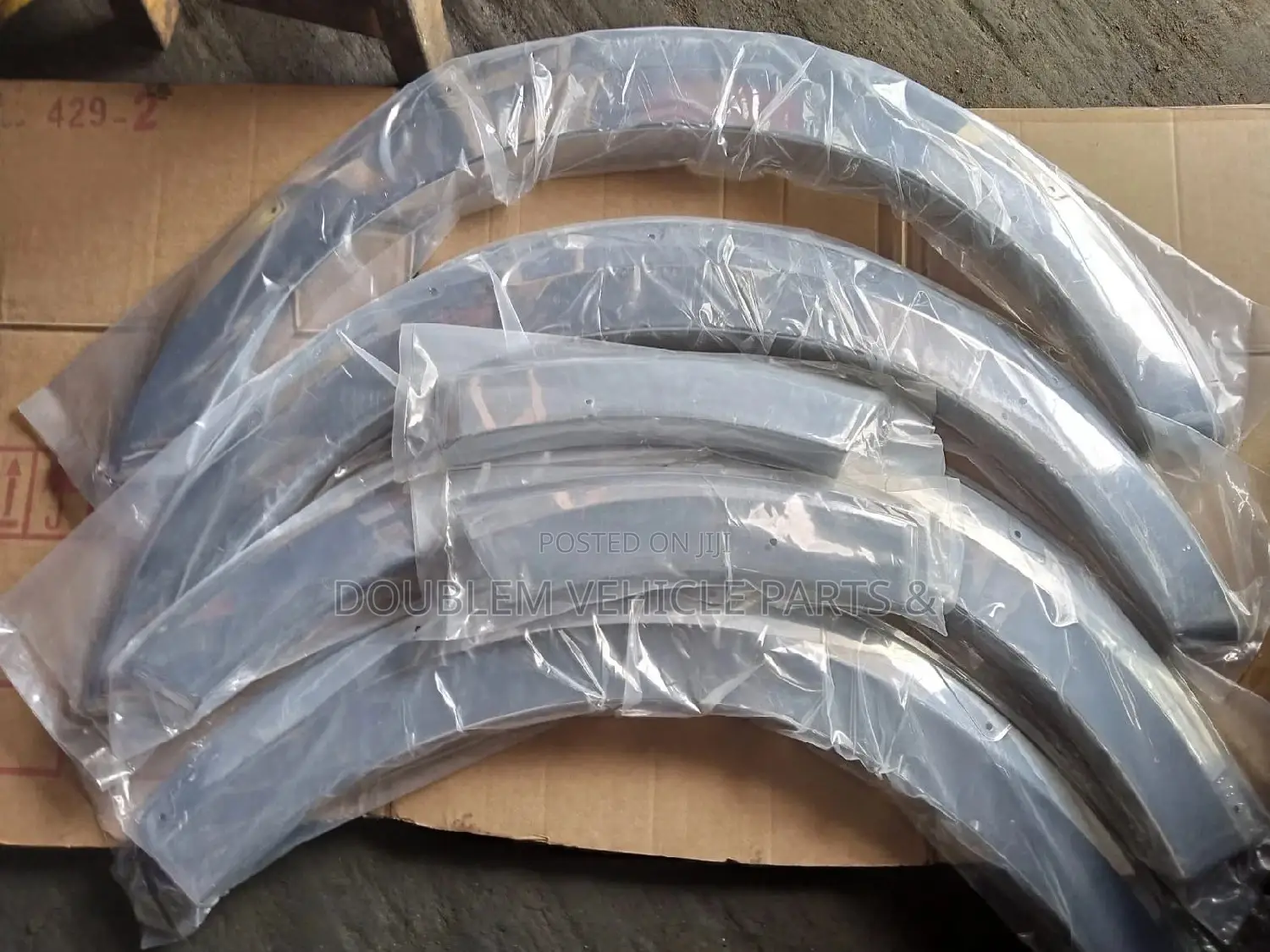 Fender Trim Flares Hiacel Box Silver Chrome