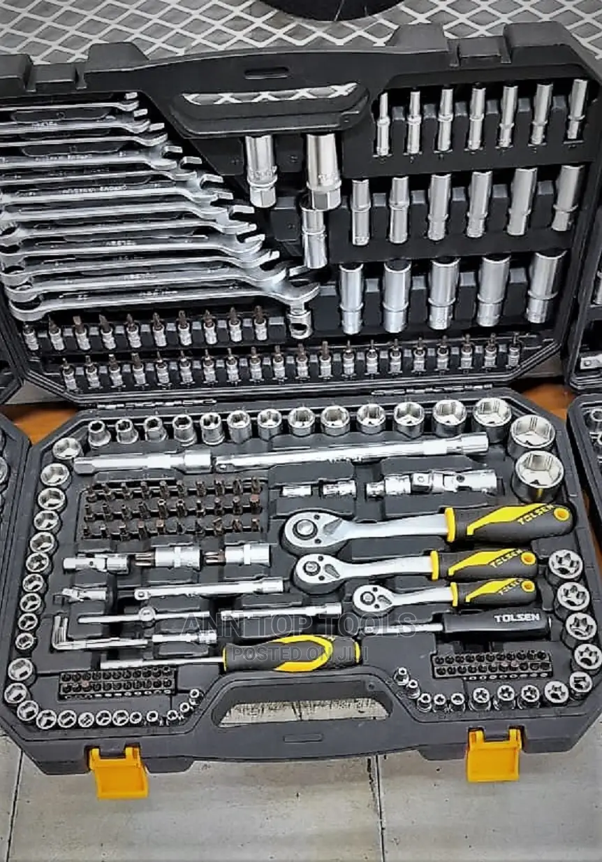 Tolsen 216 Pieces Mechanic Toolbox