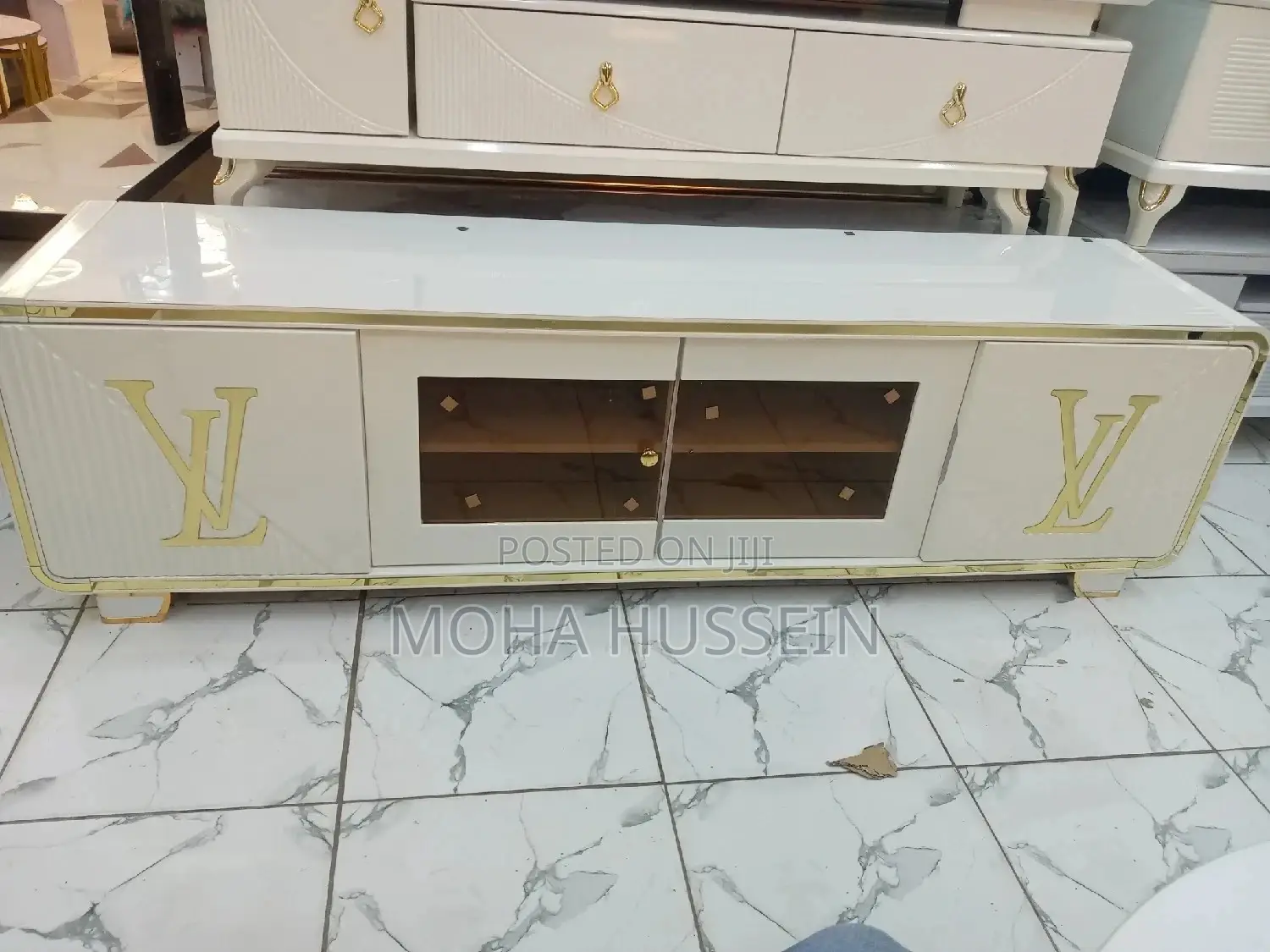 Modern Coffee Table and Tv Stand