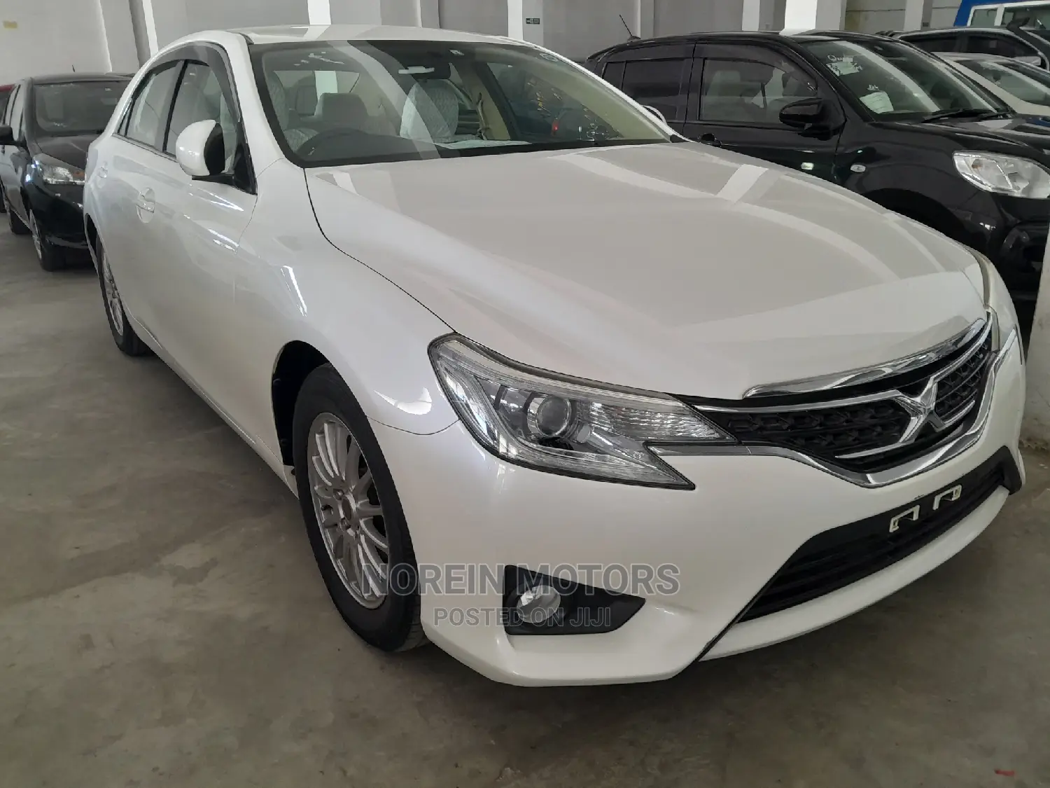 Toyota Mark X 2014 White