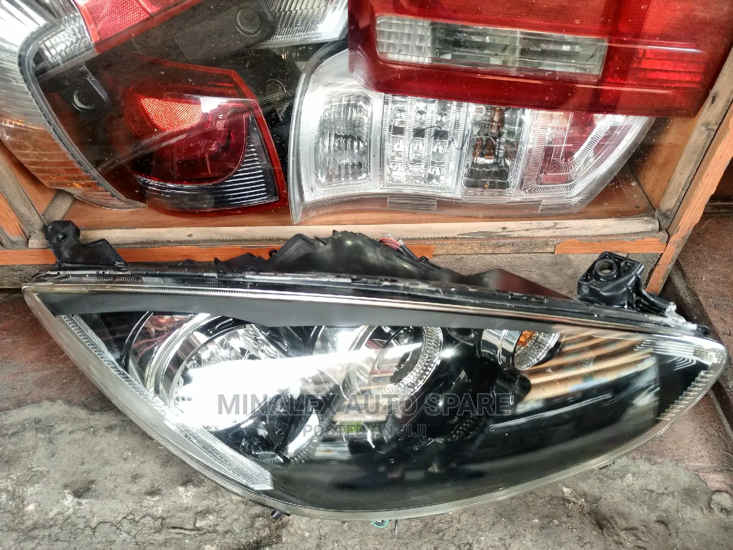 Mazda Demio Slayqueen Zenon Headlights