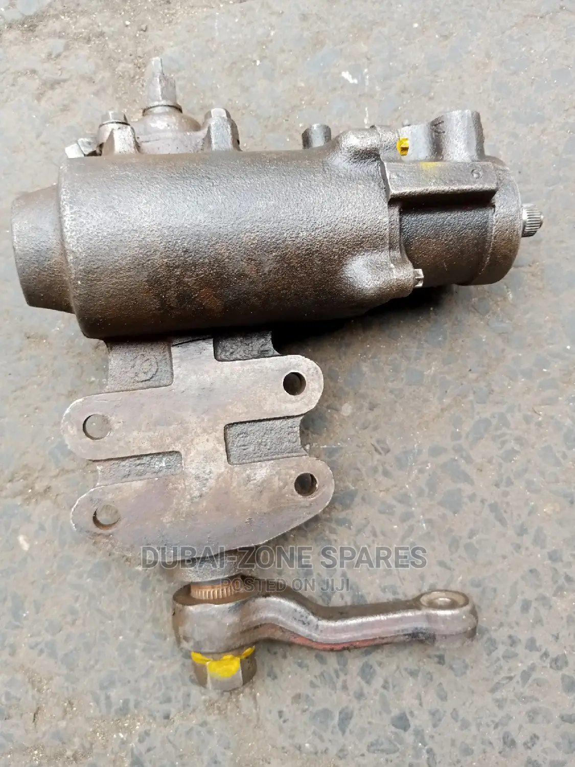 Steering Box Nissan Hardbody/Sahara Available.