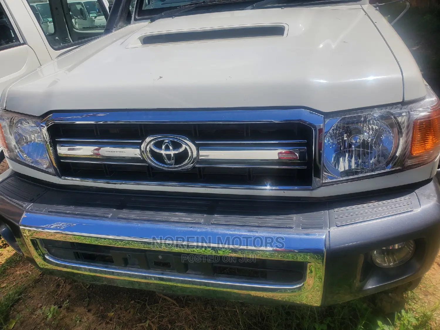 Toyota Land Cruiser 2016 Beige