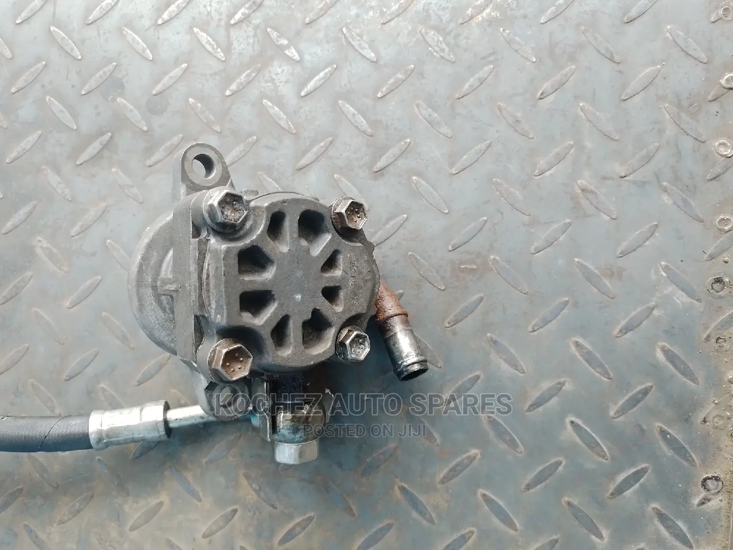 Power Steering Pump for Toyota 7L 1KD Engine